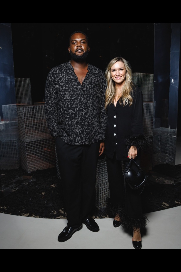 مجموعة "النقوش الصخرية" لعلامة Hindamme تدمج التراث السعودي في إطار عصري