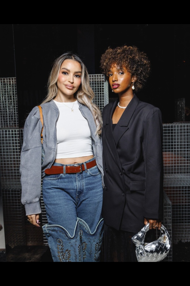 مجموعة "النقوش الصخرية" لعلامة Hindamme تدمج التراث السعودي في إطار عصري