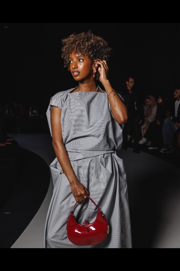 مستوحاة من زها حديد.. مجموعة المصممة منال الداوود لعلامة MD29 في أسبوع الأزياء في الرياض