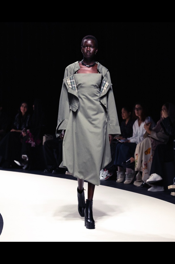 مستوحاة من زها حديد.. مجموعة المصممة منال الداوود لعلامة MD29 في أسبوع الأزياء في الرياض