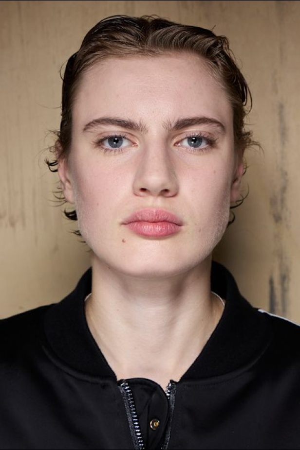 مجموعة Peter Do ربيع وصيف 2025 للملابس الجاهزة