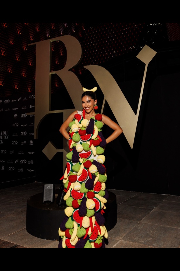 Razan Alazzouni تستلهم مجموعة الأزياء الجاهزة لربيع وصيف 2025 من سحر اللؤلؤ