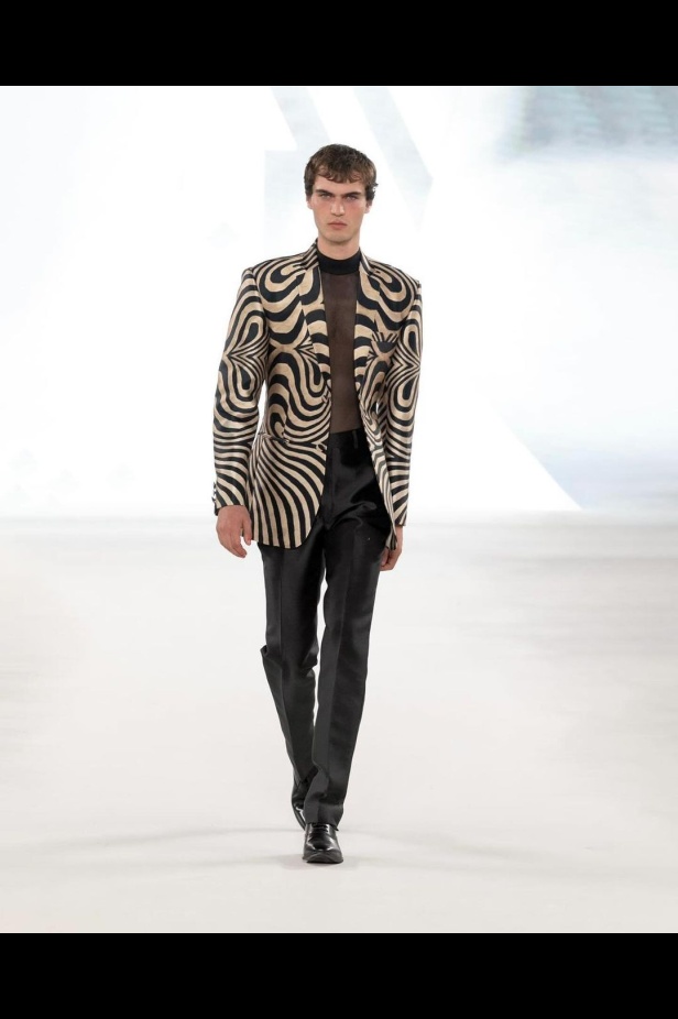 سيمفونية الحياة الفطرية تجسدها علامة "ArAm" في مجموعة "Wild" .. تصاميم مستوحاة من الطبيعة السعودية