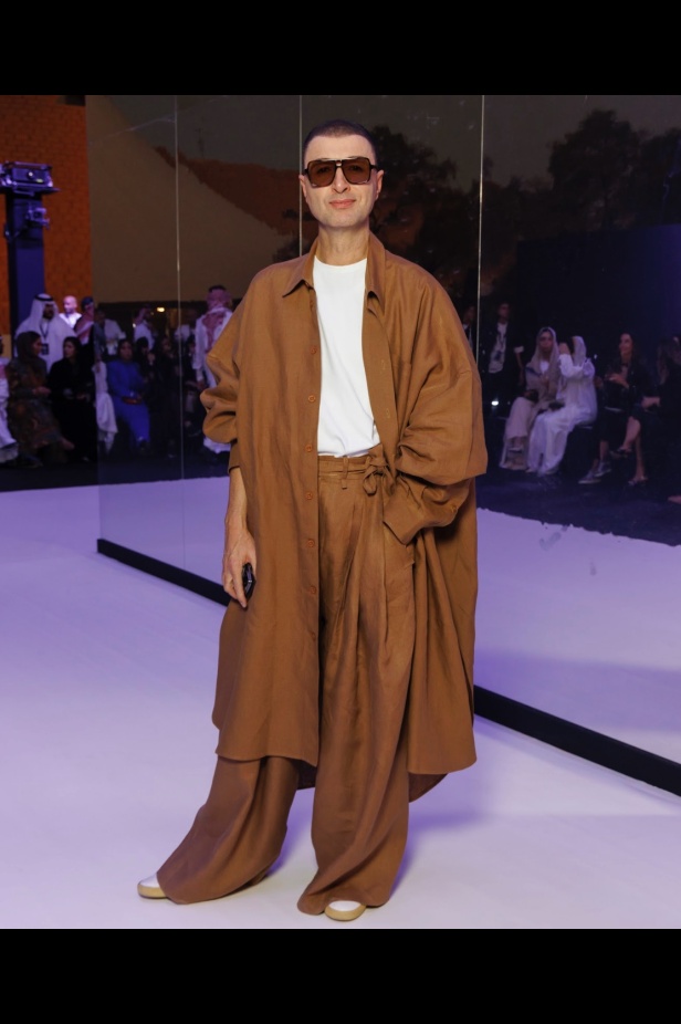 دار عدنان أكبر في أسبوع الأزياء في الرياض