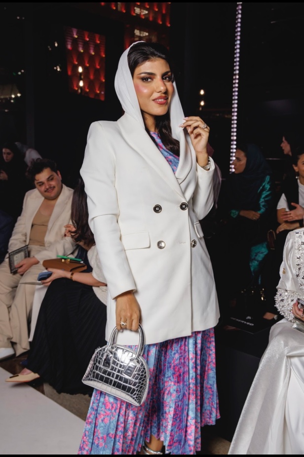 سيمفونية الحياة الفطرية تجسدها علامة "ArAm" في مجموعة "Wild" .. تصاميم مستوحاة من الطبيعة السعودية