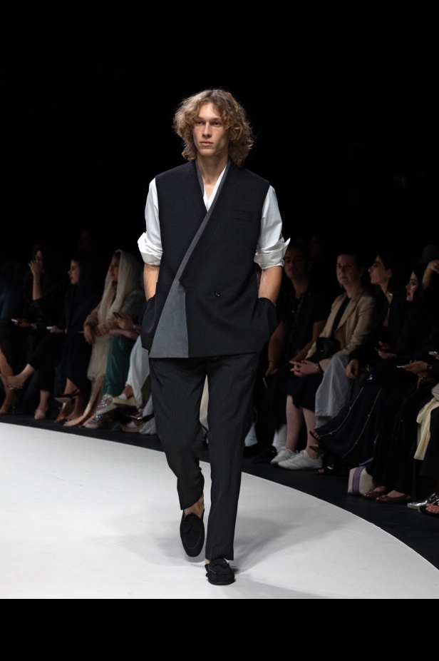  بإلهام من أغنية ليلة خميس .. نورا سليمان تُحيي السحر الكلاسيكي في مجموعة "8 مساءً"