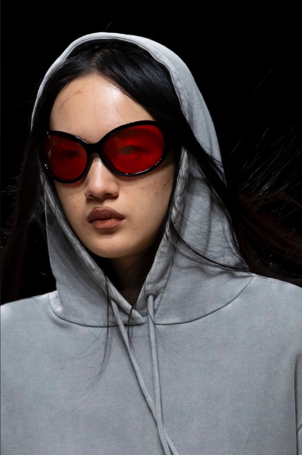 1886 أسبوع الأزياء في الرياض