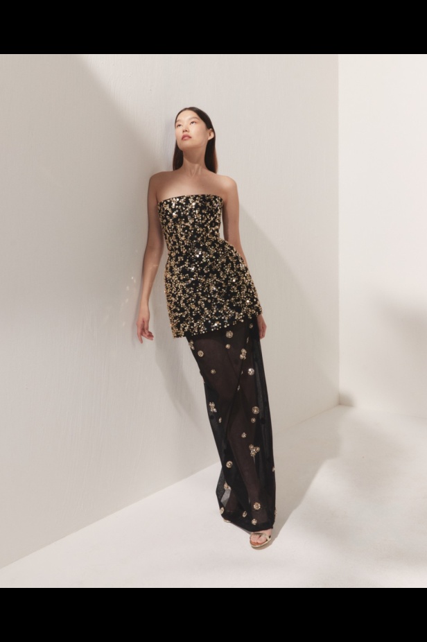 مجموعة AZZI & OSTA لربيع وصيف 2025 تجسد روح السفر المغامر من شروق الشمس إلى غروبها