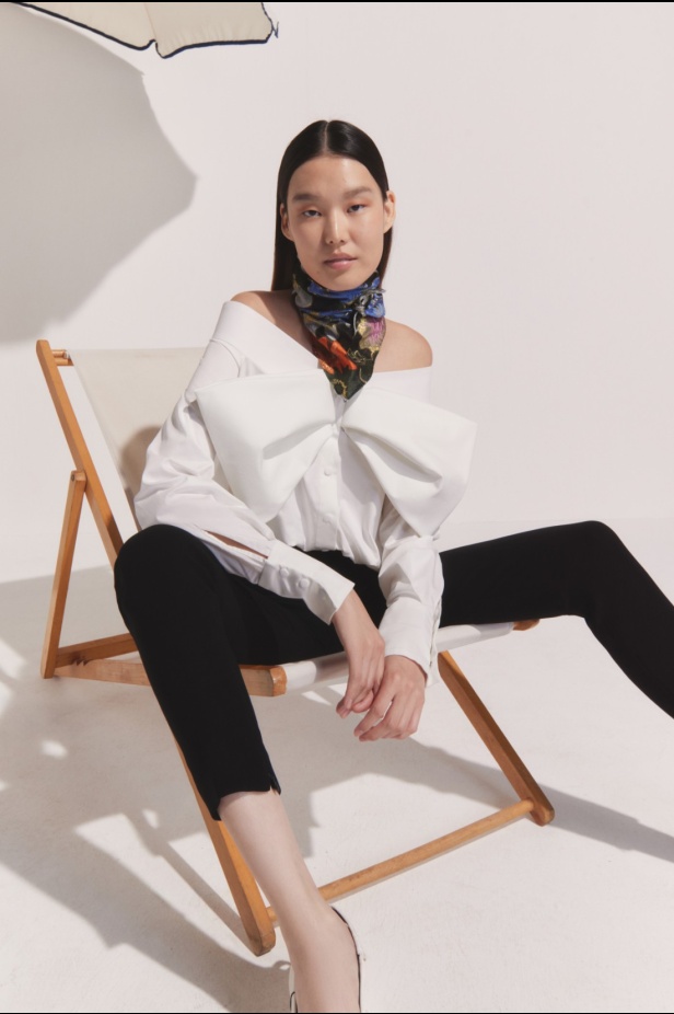 مجموعة AZZI & OSTA لربيع وصيف 2025 تجسد روح السفر المغامر من شروق الشمس إلى غروبها