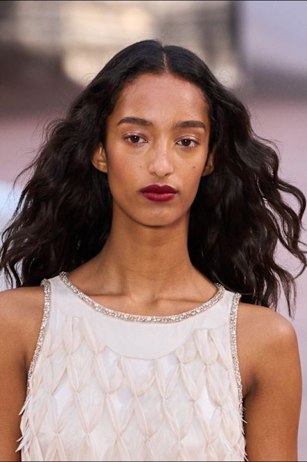 مجموعة Chanel ربيع و صيف 2025 للأزياء الراقية