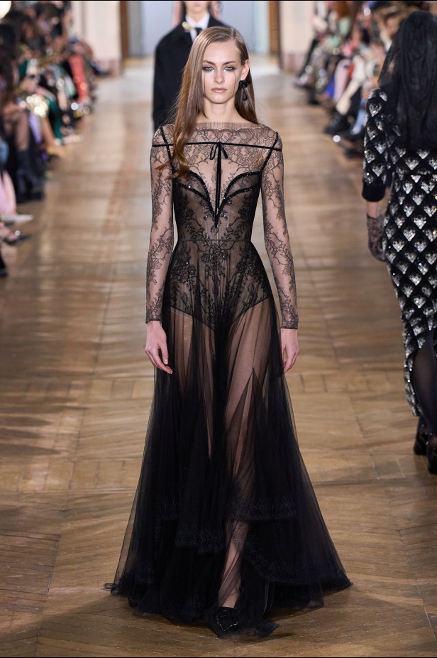 مجموعة جورج حبيقة للأزياء الراقية لربيع 2025