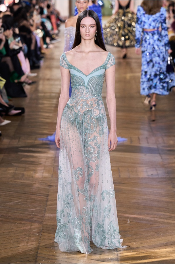 مجموعة جورج حبيقة للأزياء الراقية لربيع 2025