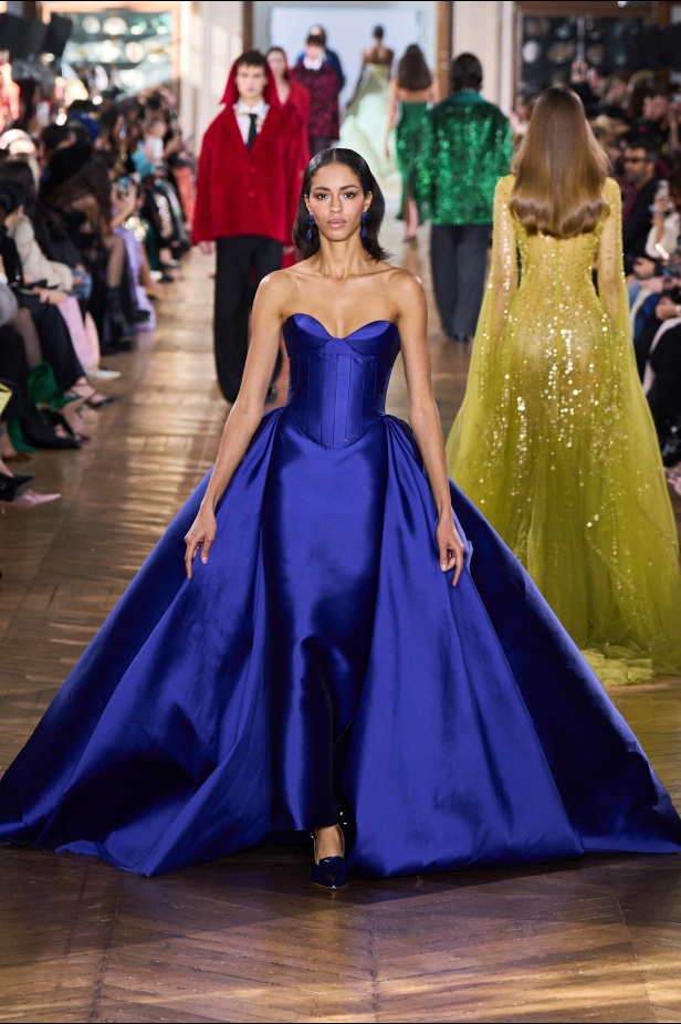 مجموعة جورج حبيقة للأزياء الراقية لربيع 2025