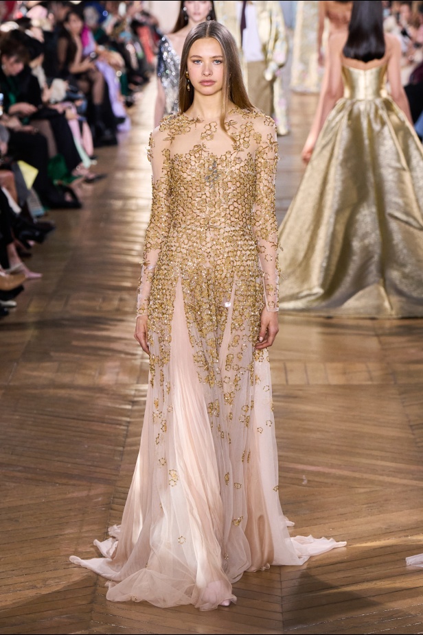 مجموعة جورج حبيقة للأزياء الراقية لربيع 2025