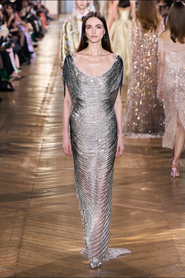 مجموعة جورج حبيقة للأزياء الراقية لربيع 2025