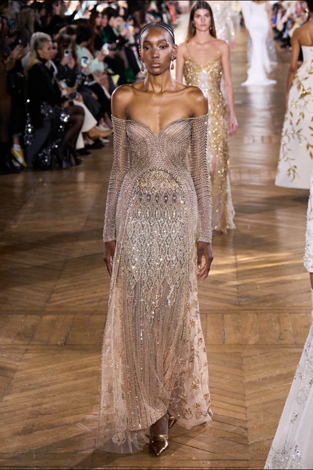 مجموعة جورج حبيقة للأزياء الراقية لربيع 2025