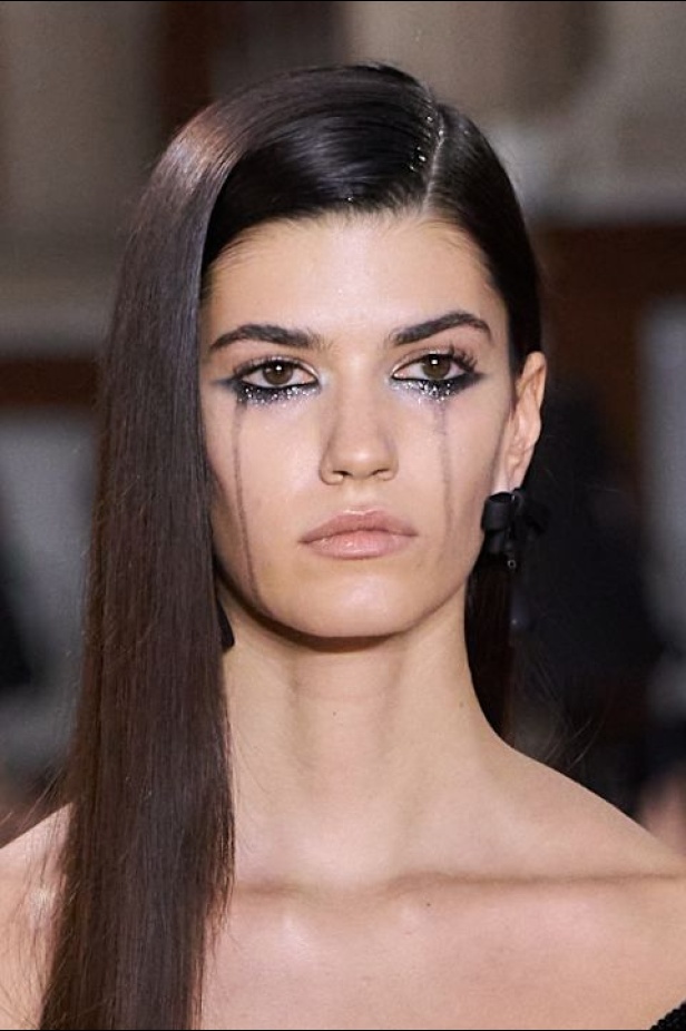 مجموعة جورج حبيقة للأزياء الراقية لربيع 2025