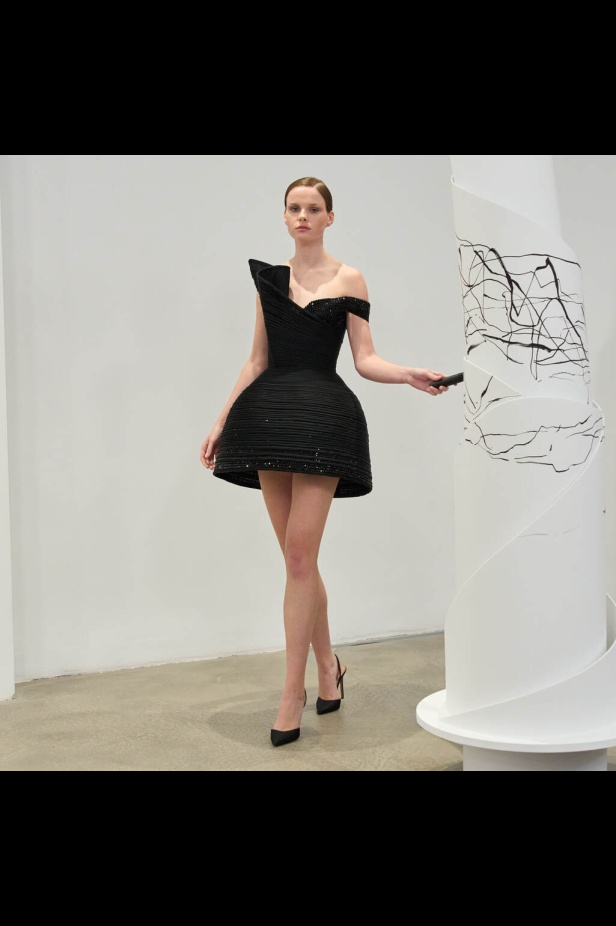 مجموعة رامي العلي للأزياء الراقية لربيع وصيف 2025