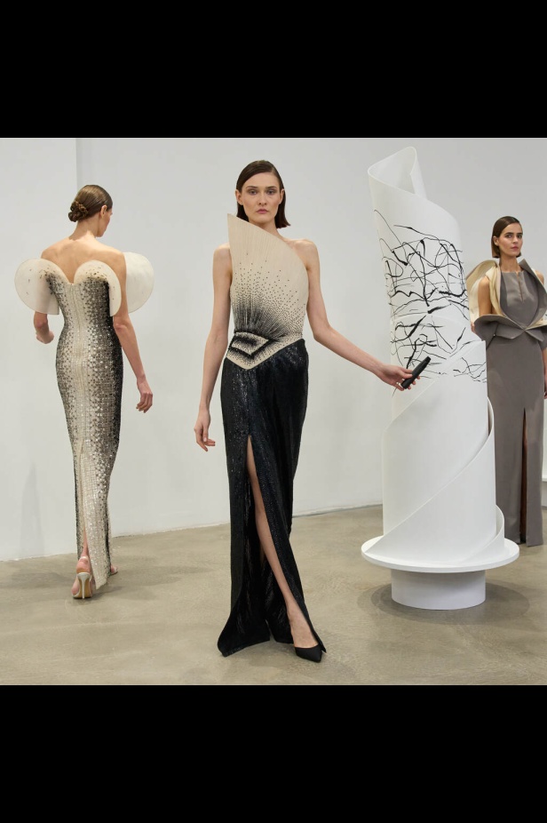 مجموعة رامي العلي للأزياء الراقية لربيع وصيف 2025