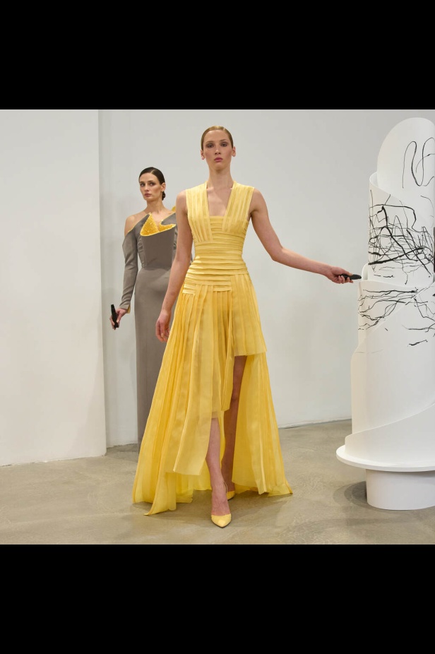 مجموعة رامي العلي للأزياء الراقية لربيع وصيف 2025