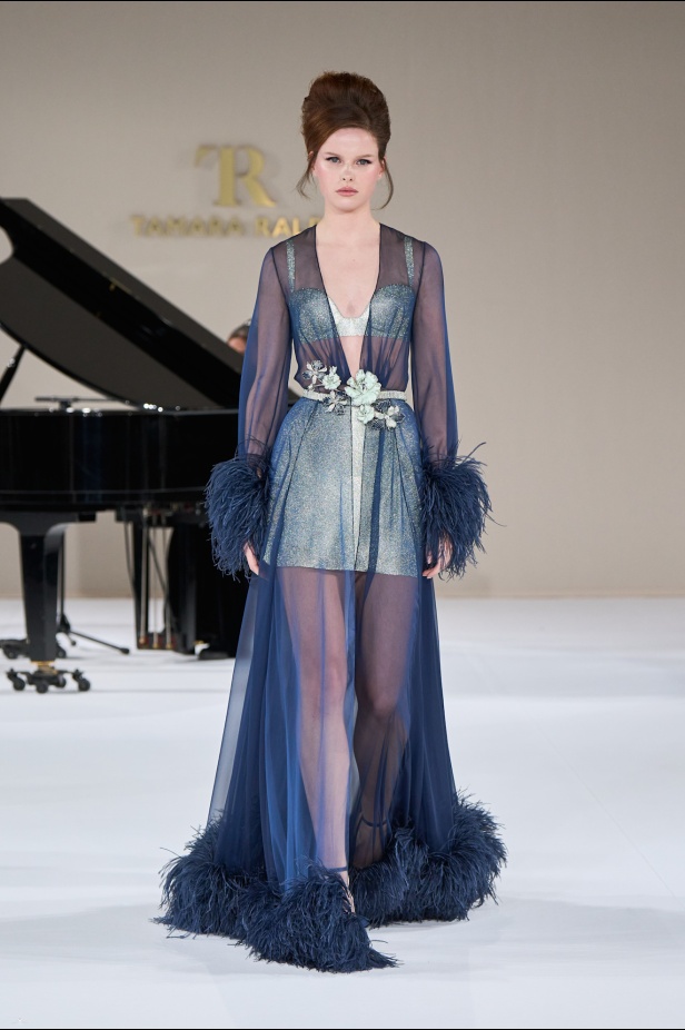  عرض Tamara Ralph لصيف 2015 في باريس