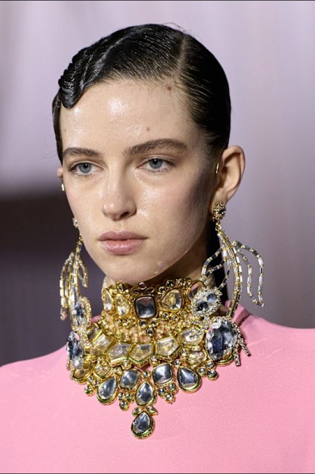 مجموعة Giambattista Valli