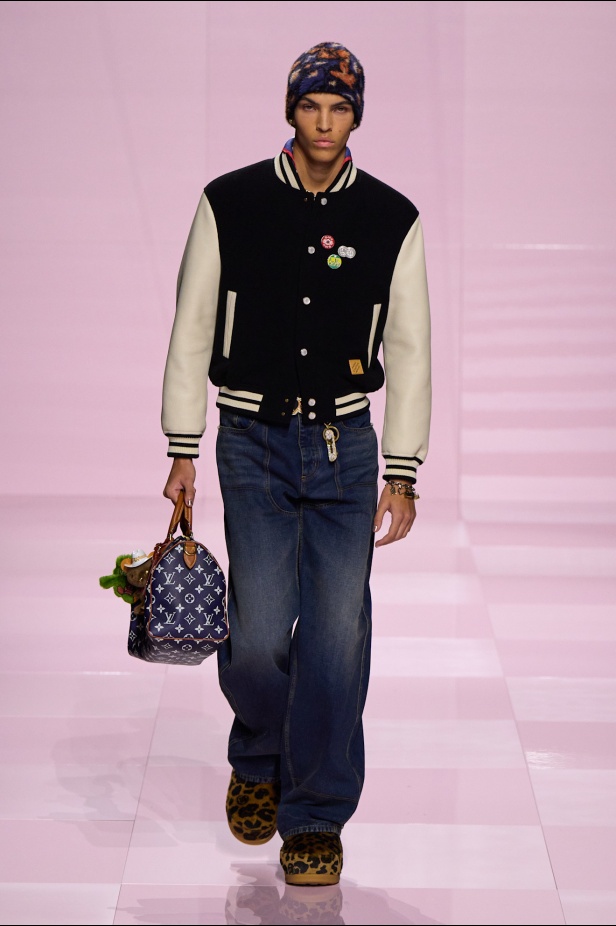 مجموعة خريف و شتاء 2025 للملابس الرجالية من Louis Vuitton