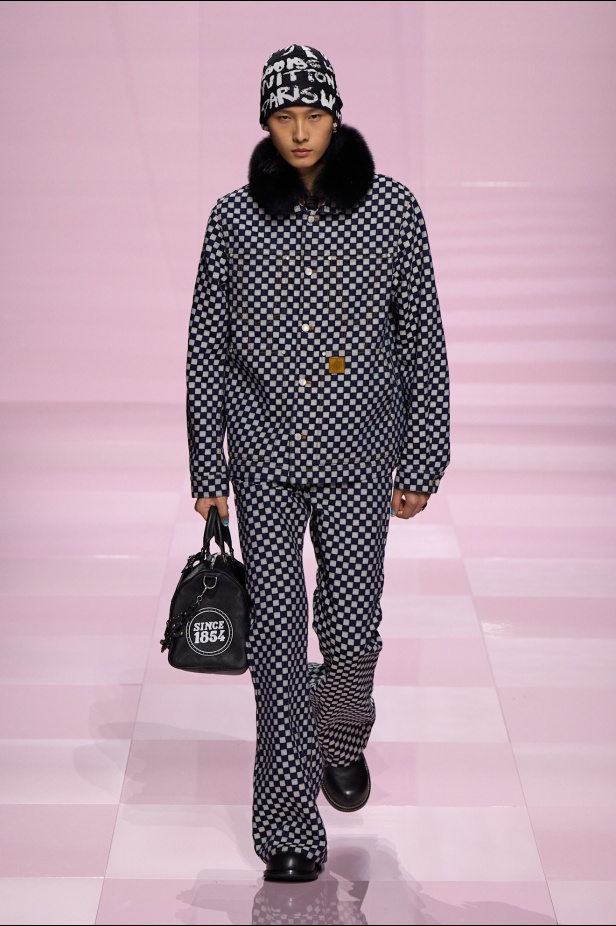 مجموعة خريف و شتاء 2025 للملابس الرجالية من Louis Vuitton