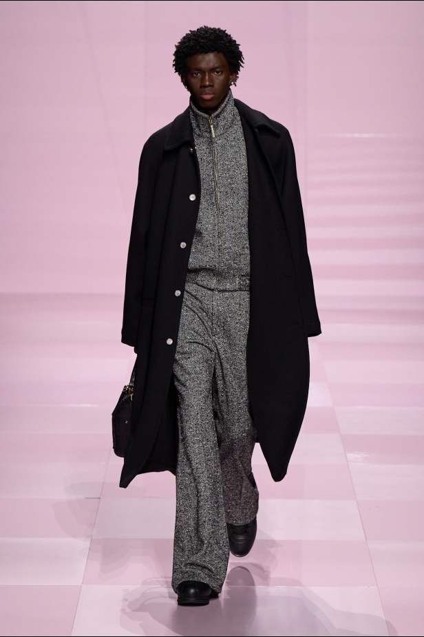 مجموعة خريف و شتاء 2025 للملابس الرجالية من Louis Vuitton