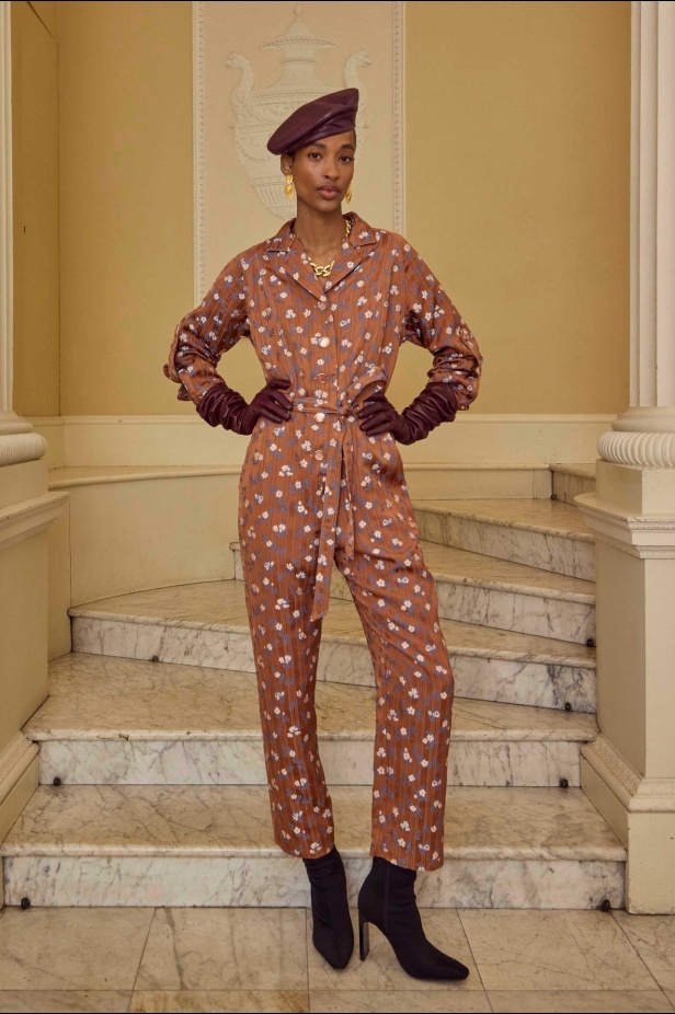 عرض أزياء Temperley London لخريف وشتاء 2025-2026