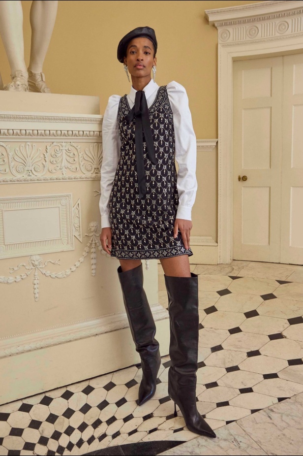 عرض أزياء Temperley London لخريف وشتاء 2025-2026