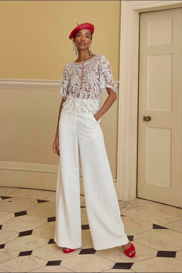 عرض أزياء Temperley London لخريف وشتاء 2025-2026