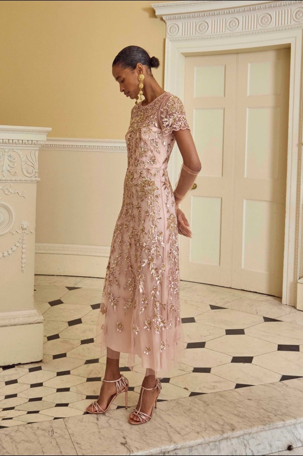 عرض أزياء Temperley London لخريف وشتاء 2025-2026