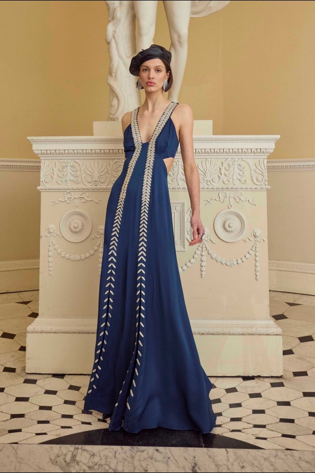 عرض أزياء Temperley London لخريف وشتاء 2025-2026