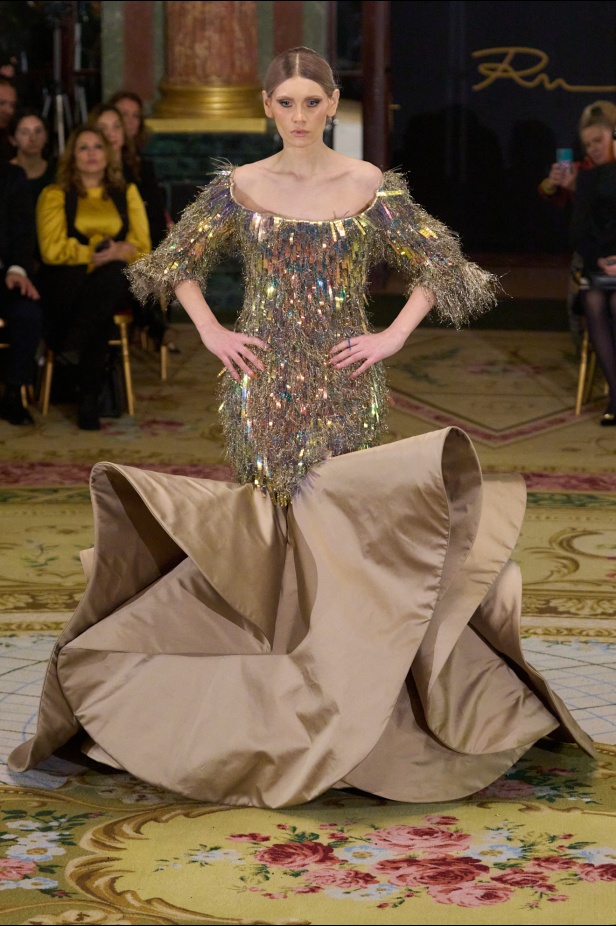  روبير أبي نادر يكشف أسرار الأناقة الملكية في ربيع وصيف 2025