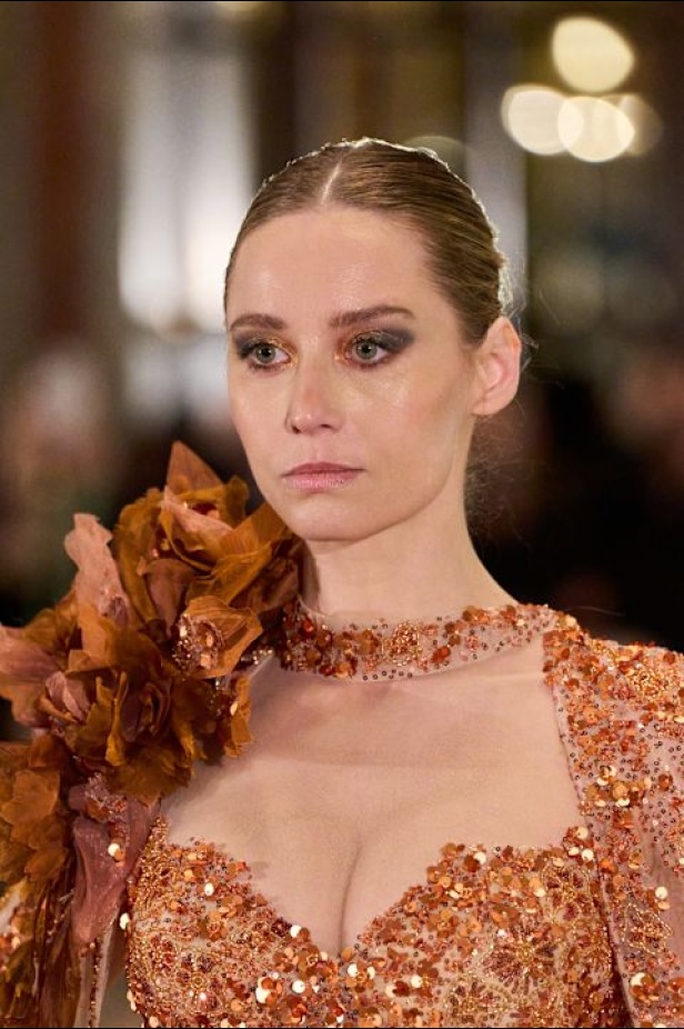 مجموعة  روبير أبي نادر ل ربيع وصيف 2025