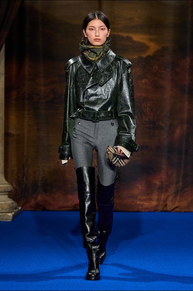 بربري تجدّد هويتها لشتاء 2025