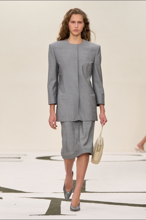 مجموعة Calvin Klein لخريف وشتاء 2025