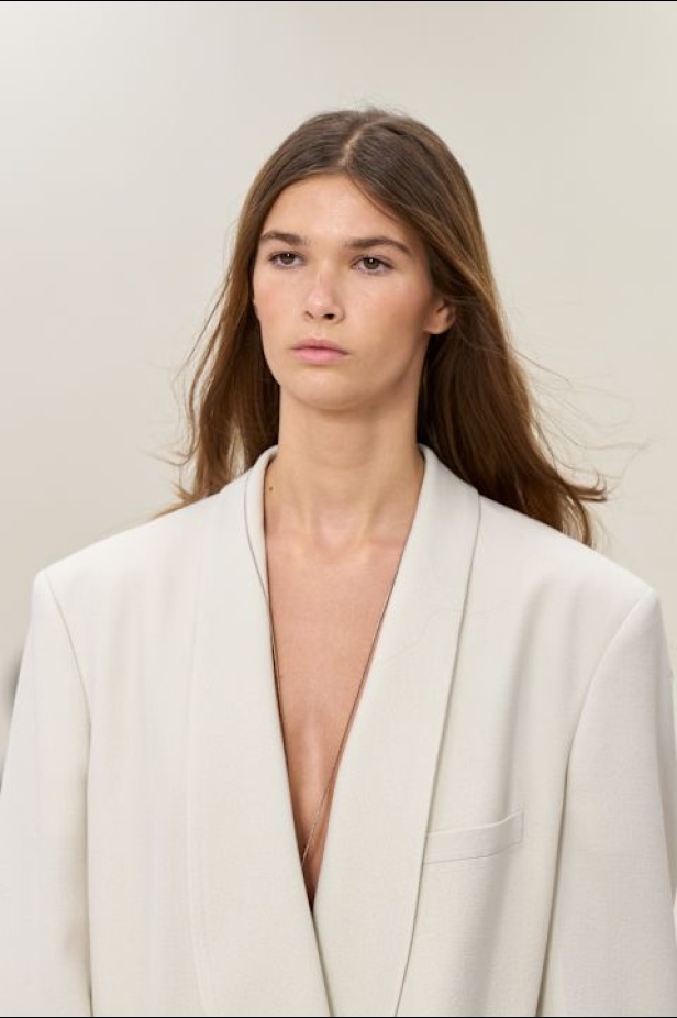 مجموعة Calvin Klein لخريف وشتاء 2025