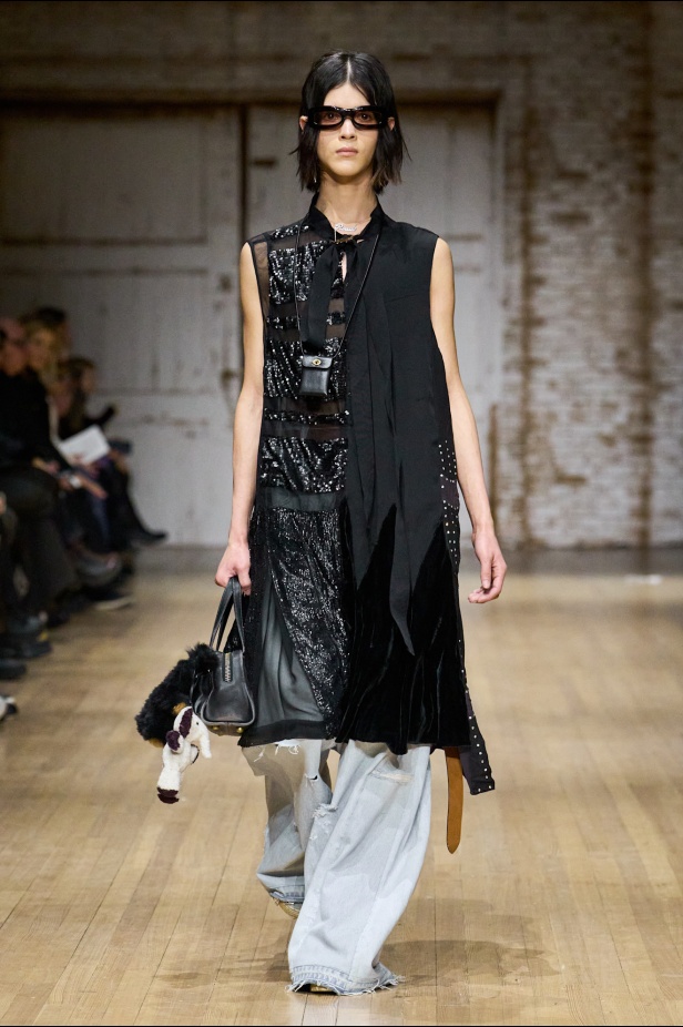 مجموعة Coach لخريف وشتاء 2025 الكثير من التميّز