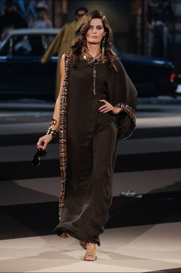 علامة ديسكوارد تحتفل بثلاثين عام من الابداع في عرض احتفالي رائع