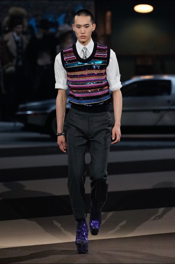 علامة ديسكوارد تحتفل بثلاثين عام من الابداع في عرض احتفالي رائع