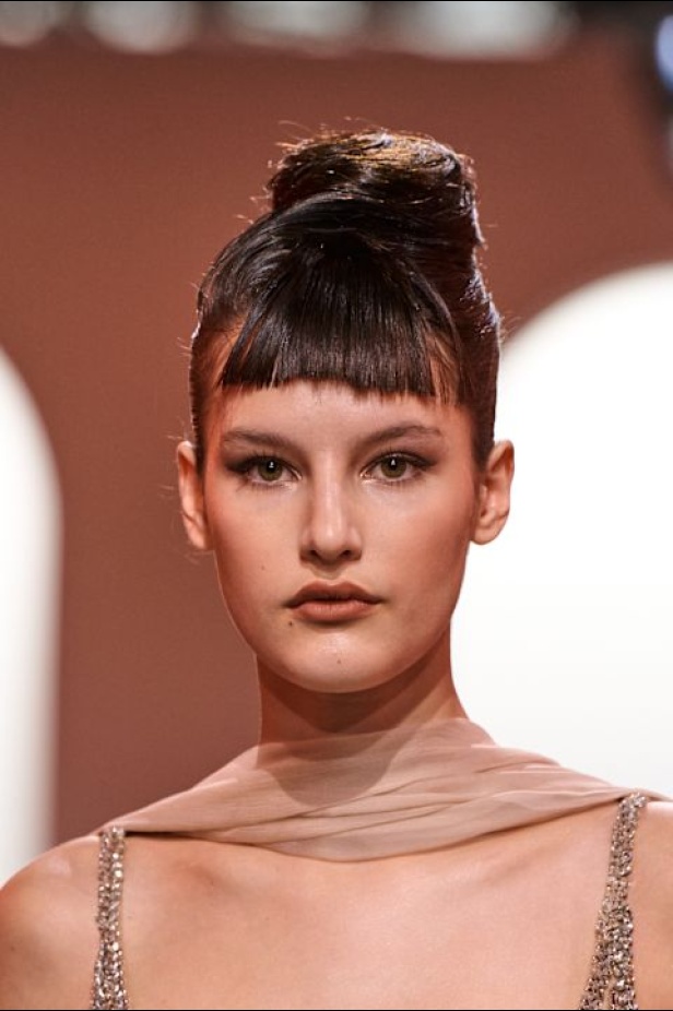 مجموعة ايلي صعب لربيع وصيف 2025