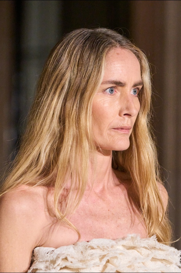 Erdem لخريف وشتاء 2025