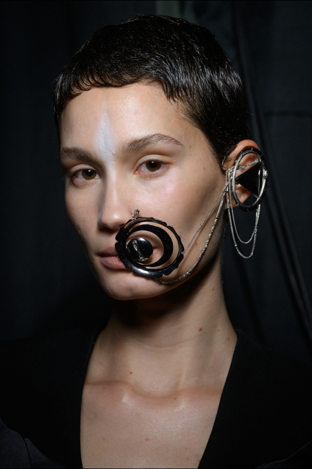 مجموعة Gaurav Gupta لصيف 2025