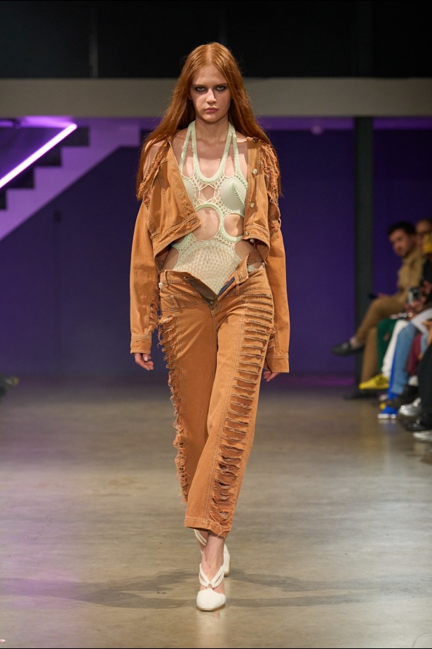 مجموعة مارك فاست تعكس روح المدن الديناميكية وفن الشارع الشبابي