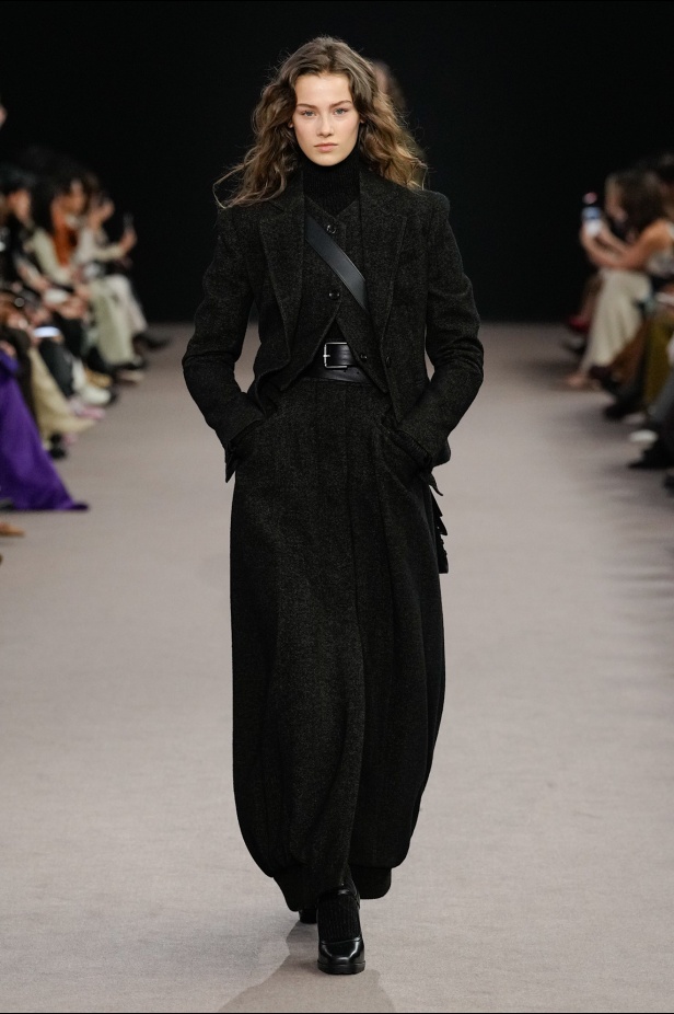  مجموعة ماكس مارا لخريف 2025 بعنوان “بطلات جامحات”