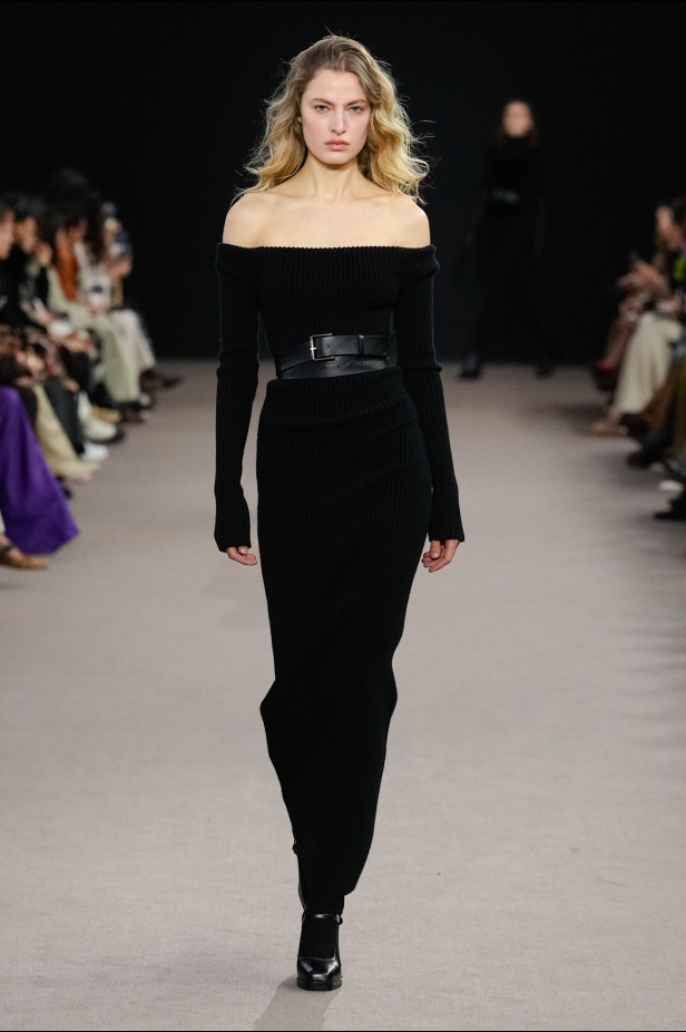  مجموعة ماكس مارا لخريف 2025 بعنوان “بطلات جامحات”