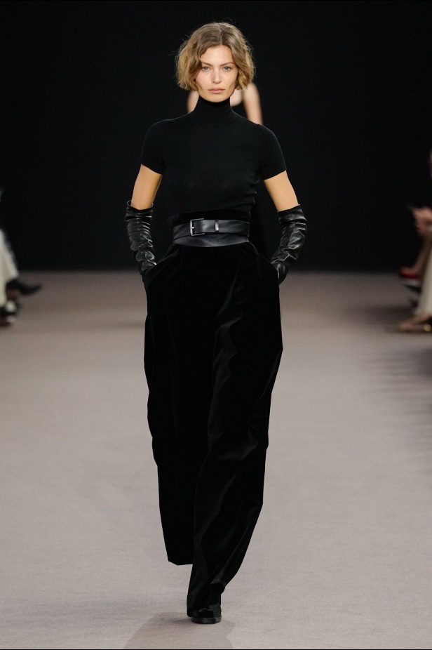  مجموعة ماكس مارا لخريف 2025 بعنوان “بطلات جامحات”