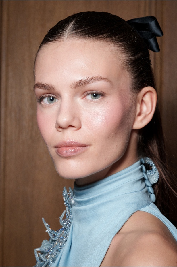 مجموعة Zuhair Murad للأزياء الراقية لربيع 2025 